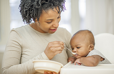 How And When To Safely Give Babies Peanut Butter? Allergists Explain. :  Shots - Health News : NPR